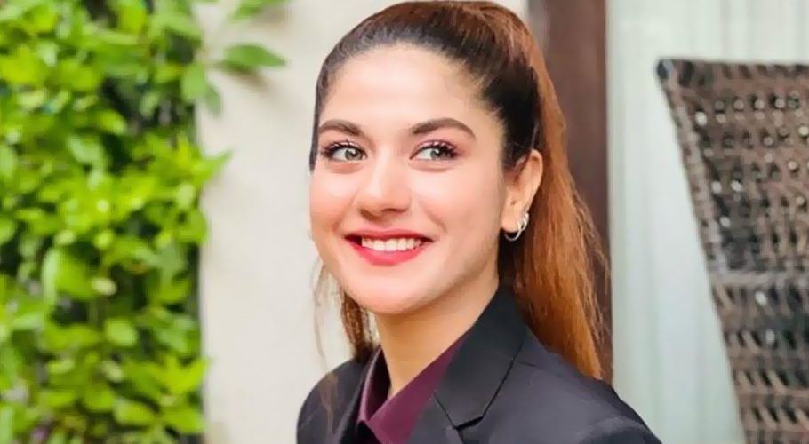 اریج محی الدین کی سیر و تفریح کی تصاویر کے سوشل میڈیا پر چرچے