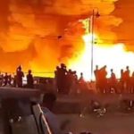 کراچی، تین ہٹی پل کے نیچے آگ لگنے سے 60 جھگیاں جل گئیں