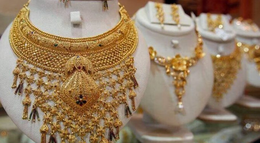 پاکستان میں آج سونے کی قیمت کیا ہے؟
