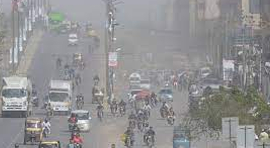 Cloudy weather forecast for Karachi
