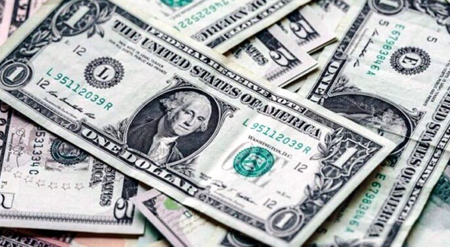 Dollar plummets to lowest level since 2022 after Trump's threats to oust Fed Chief