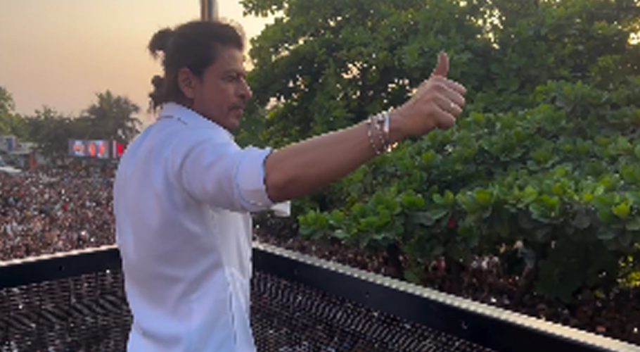 Shah Rukh Khan congratulated his fans on Eid