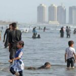 Soothing sea breeze expected to return to Karachi this evening