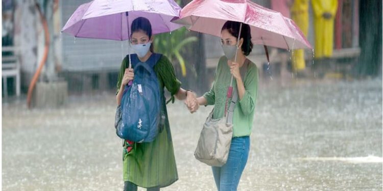 Rain Hits Karachi