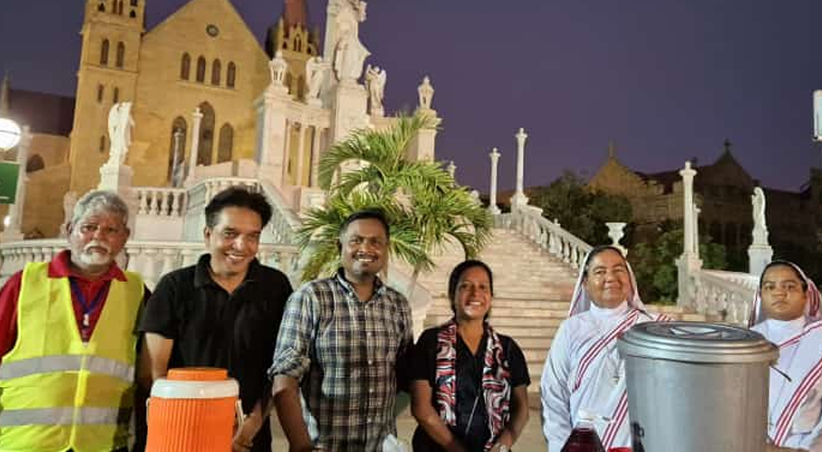 St. Patrick's Cathedral organized Sabeel for the Dawoodi Bohra Community on their 10th Muharram