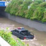 Heavy rains flood Lahore, city paralyzed as roads resemble ponds