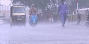 Country’s upper areas, including Lahore, to receive rains