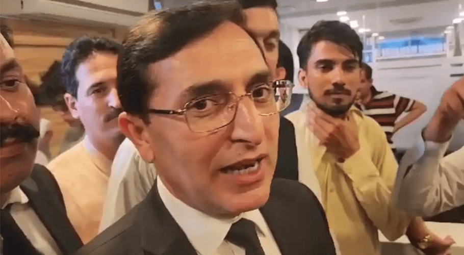 چیئرمین پی ٹی آئی