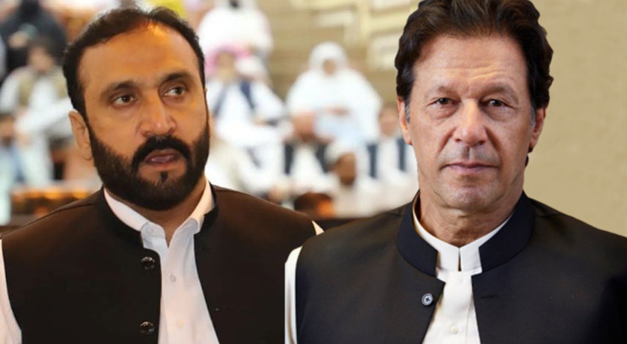 عمران خان کو سجدہ