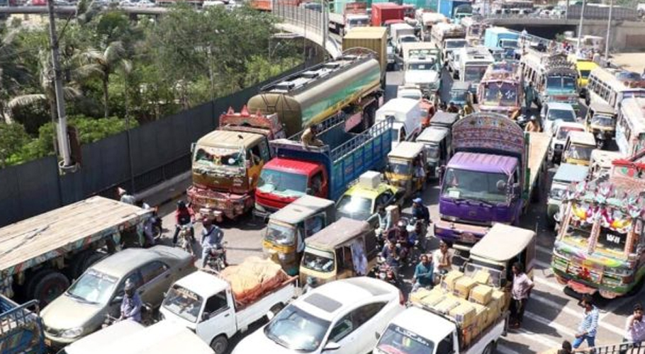 Karachi traffic police issue parking, route advisory for Independence Day event
