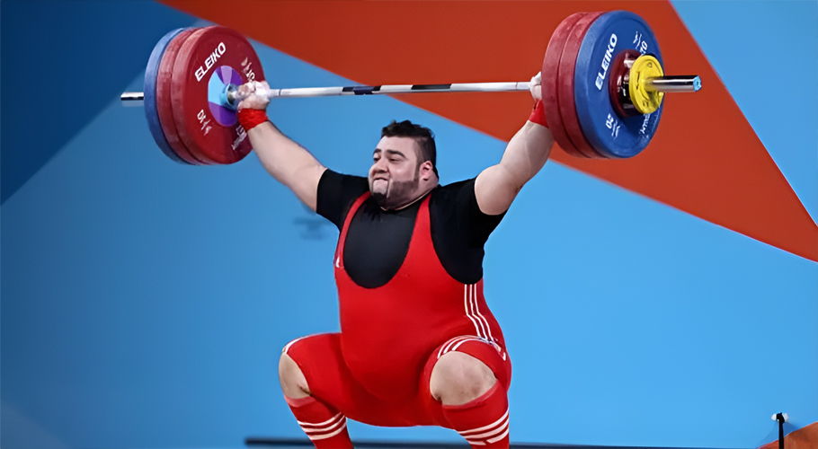 Pakistan’s weightlifter Nooh Dastgir Butt wins three gold medals in CPC