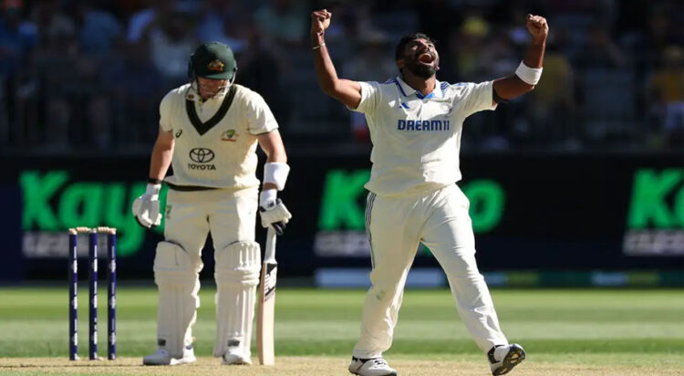 Indian dismiss Australia for 104 in the first Test