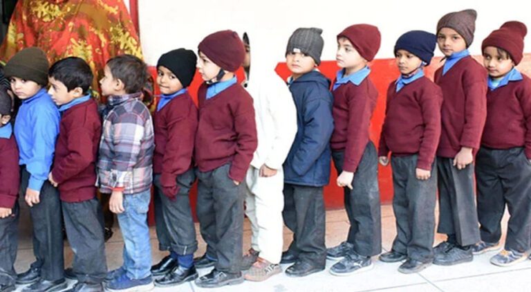 Islamabad announces revised school timings for winter season