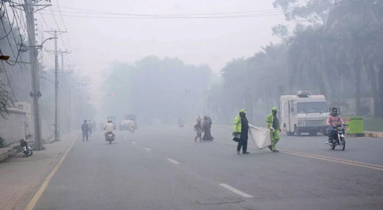 Restrictions ease in Lahore as smog levels drop