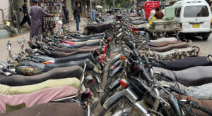 Parking Fees Banned Across Karachi