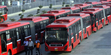 Orange Line Train, Metro bus services fully restored