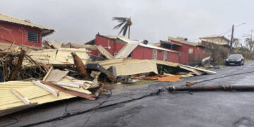 Hundreds feared dead as cyclone Chido strikes France