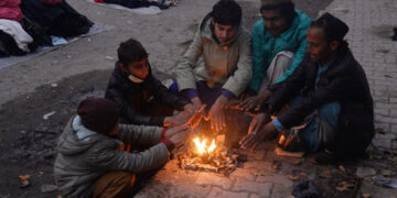 Mainly cold and dry weather expected in most parts of country TODAY