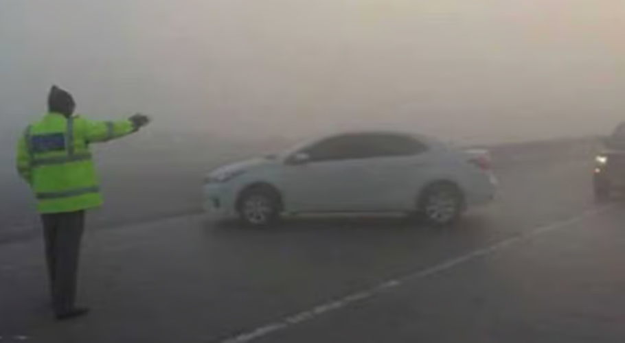 Motorway M-I closed due to dense fog