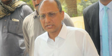 Saeed Ghani Takes Notice of Lyari Building Collapse, Suspends Relevant SBCA Officials