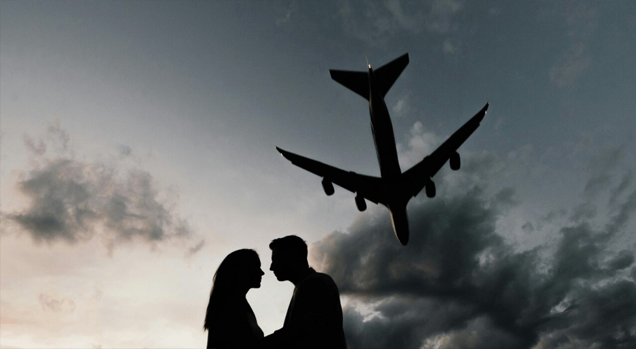Couple Engage In Sexual Activity On Flight, Crew Under Probe For Video Leak