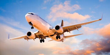 Jeddah-Islamabad flight escapes major accident at Islamabad airport