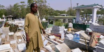 KMC introduces fixed rates for grave spaces to ease financial burden on families