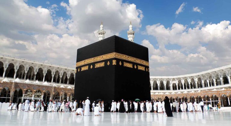 Saudi Arabia Announces New Medical Rules for Hajj Pilgrims