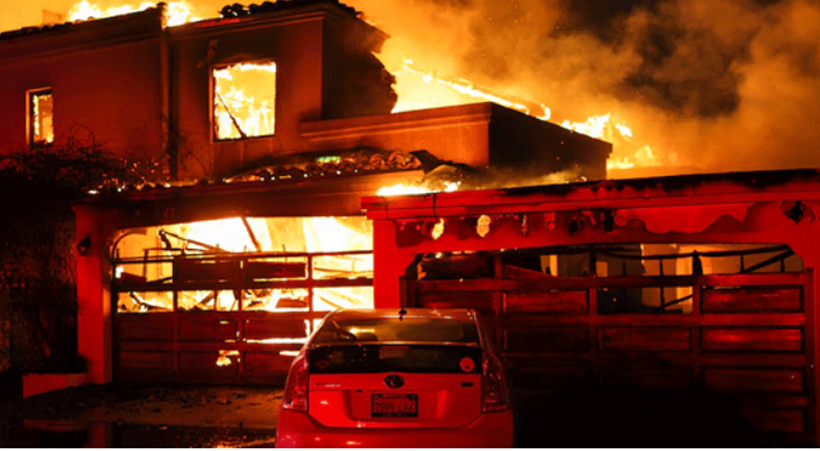 Two workers die as powerful blast rips through Gujranwala factory