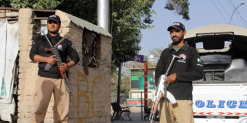 Daredevils shoot dead three brothers inside police lock-up in Tandlianwala