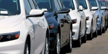 Japan asks Pakistan to lift auto import restrictions
