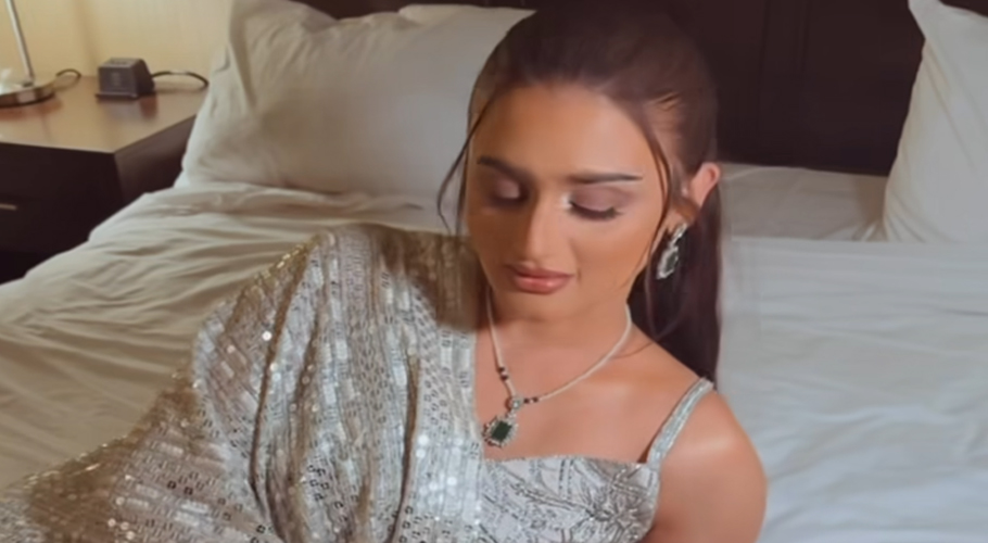 Actress Hira Mani's Private Video Leaked on Social Media