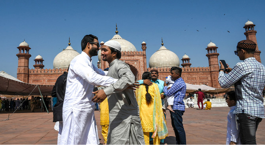 Government Announces Eid-ul-Fitr Holidays