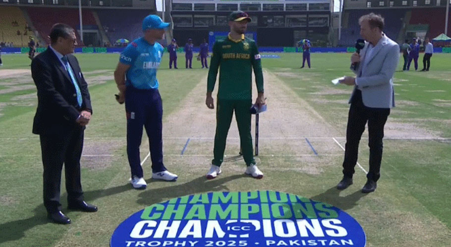 England win toss, opt to bat first against South Africa
