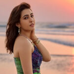 Sara Ali Khan's multi-colored crinkled maxi is perfect for beach vibe