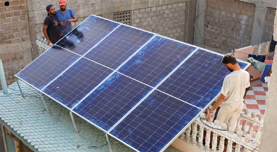 Solar Prices in Pakistan Drop Significantly After New Policy by the Government