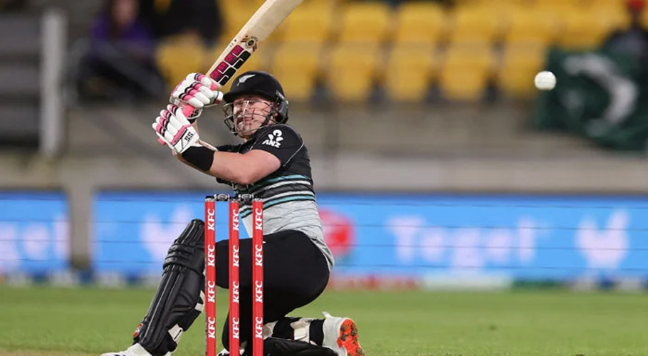 New Zealand beats Pakistan by 8 wickets in 5th T20