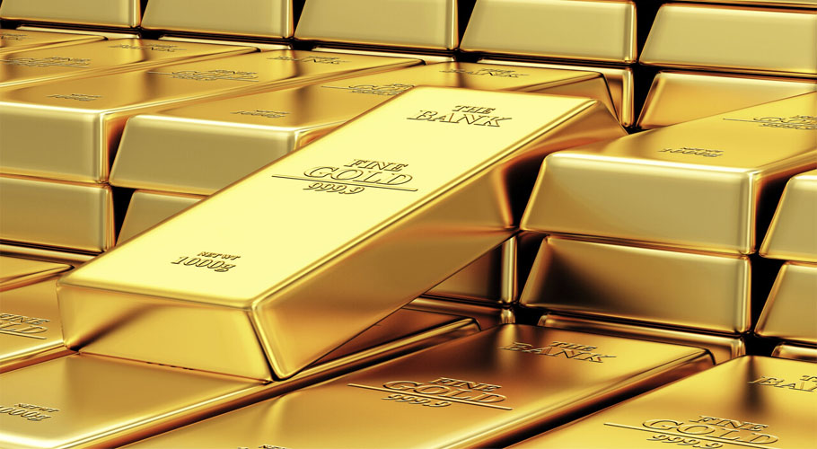 Gold prices surge by Rs8,400 per tola in Pakistan