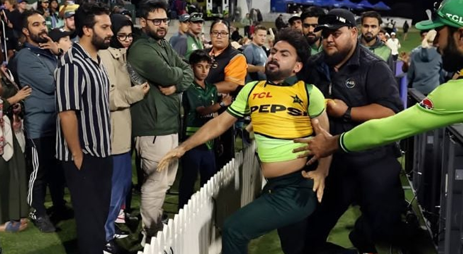Khushdil Shah confronts Pakistan fans after suffering Kiwi clean sweep