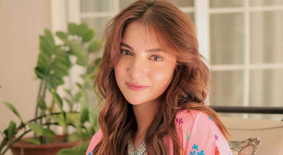 Dananeer Mobeen to make film debut with sports drama ‘Behnaaz’
