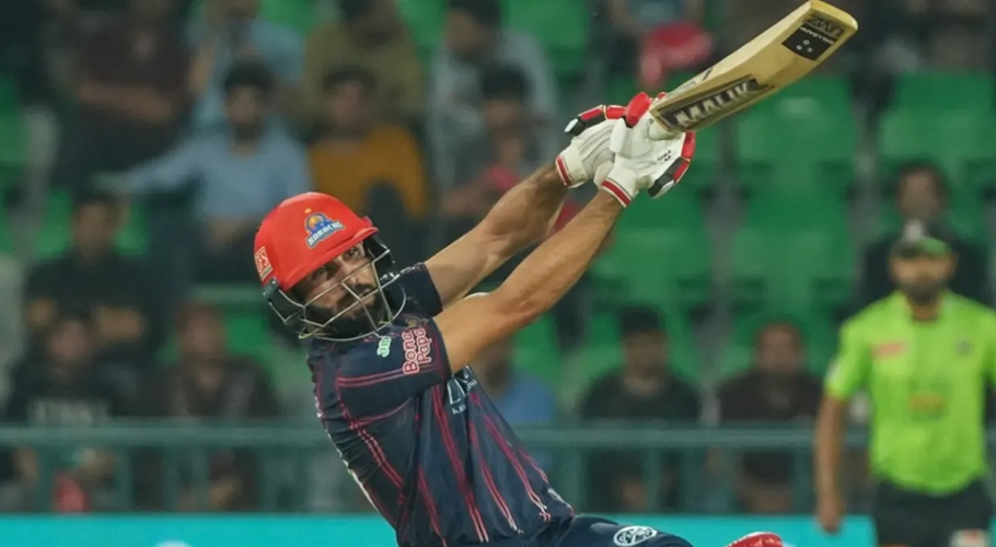 Irfan Khan shines as Karachi Kings down Qalandars