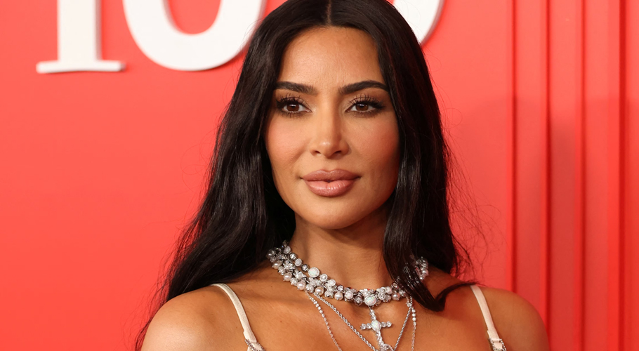 Kim Kardashian set to testify in French burglary trial