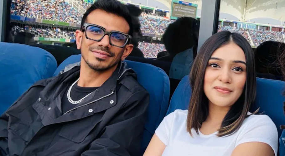 RJ Mahvash responds strongly to trolls linking her career with Chahal
