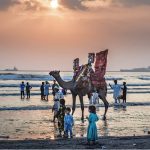 Karachi imposes temporary ban on sea bathing during Eid holidays