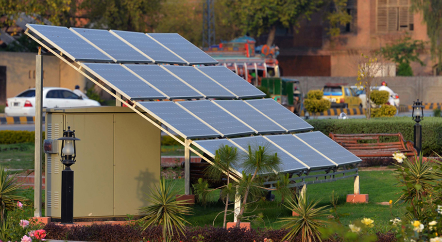 Govt likely to impose 18% sales tax on solar panels in budget 2025-26
