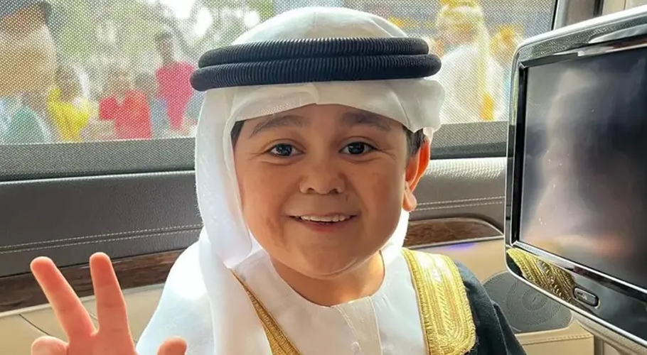 تاجک اسٹار عبدوروزق