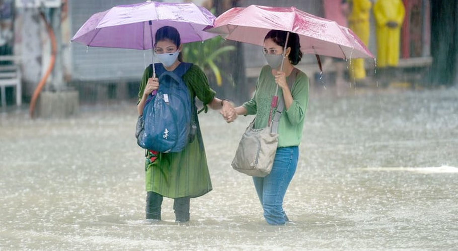 Weather alert: Heavy rain forecast for Punjab and Kashmir