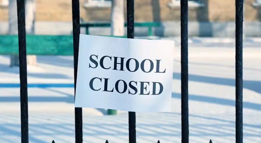 Winter holidays 2025 for schools