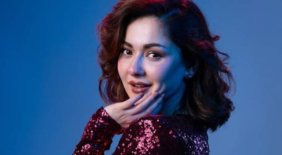 Hania Aamir sets hearts racing in sequined dress