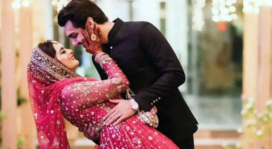Minal Khan dismisses separation rumors with husband Ahsan Mohsin Ikram